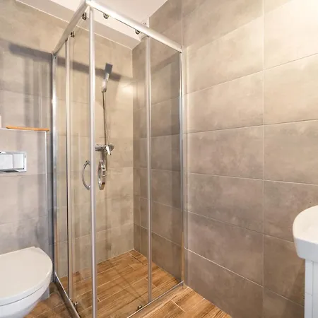 Alojamento de Acomodação e Pequeno-almoço Danusia