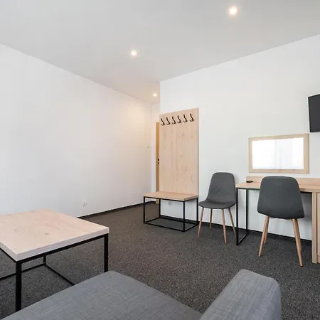 Danusia Alojamento de Acomodação e Pequeno-almoço Jastrzębia Góra